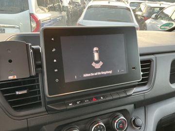 Renault Trafic - 10