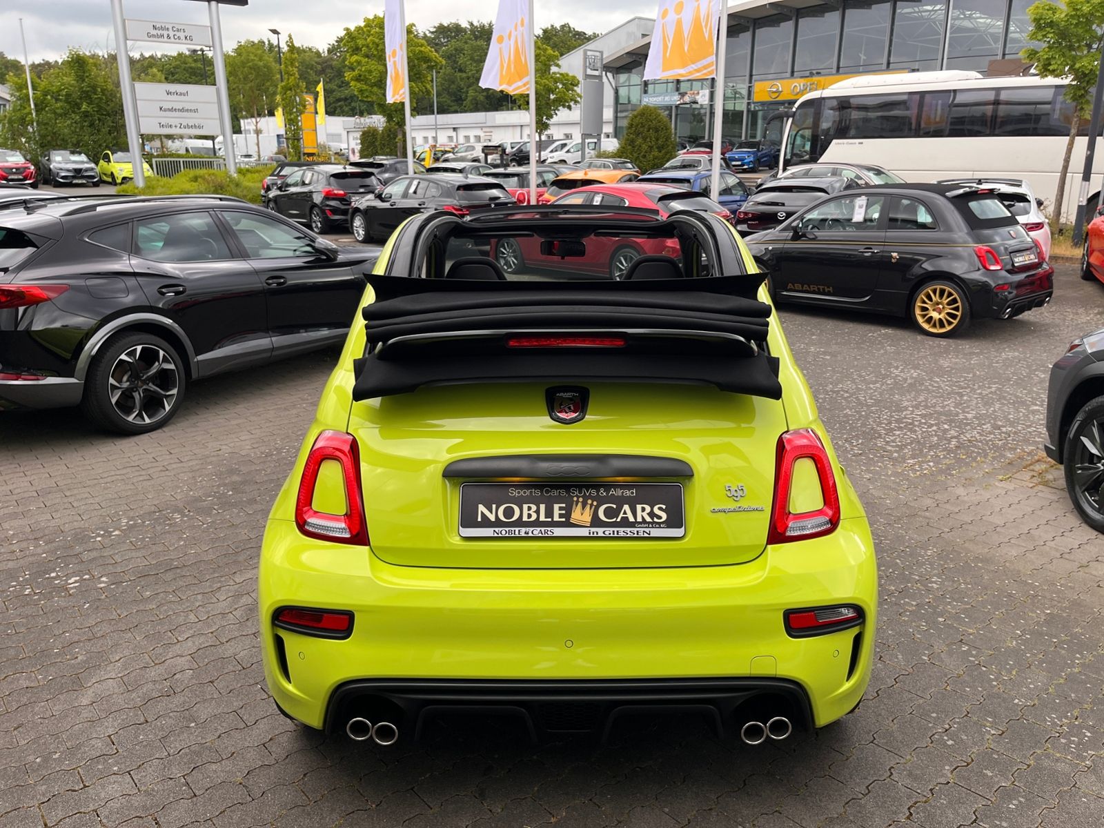 Fahrzeugabbildung Abarth 595 Competizione NAVI Xenon ALU