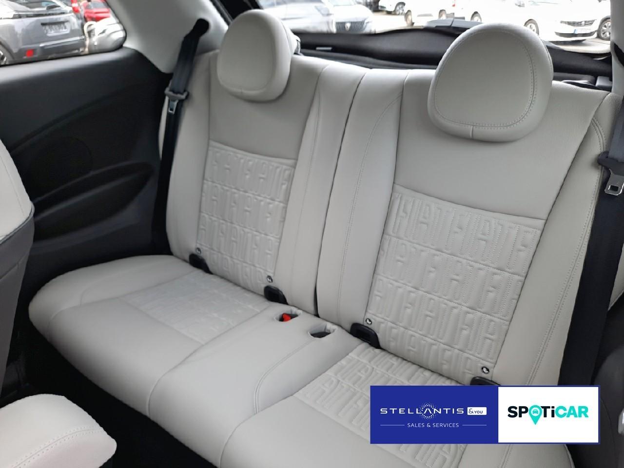 Fiat 500e La Prima Pano Navi SHZ