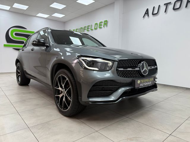 MERCEDES-BENZ GLC 300 de 4Matic AMG /PANOR / WIDESCREEN /