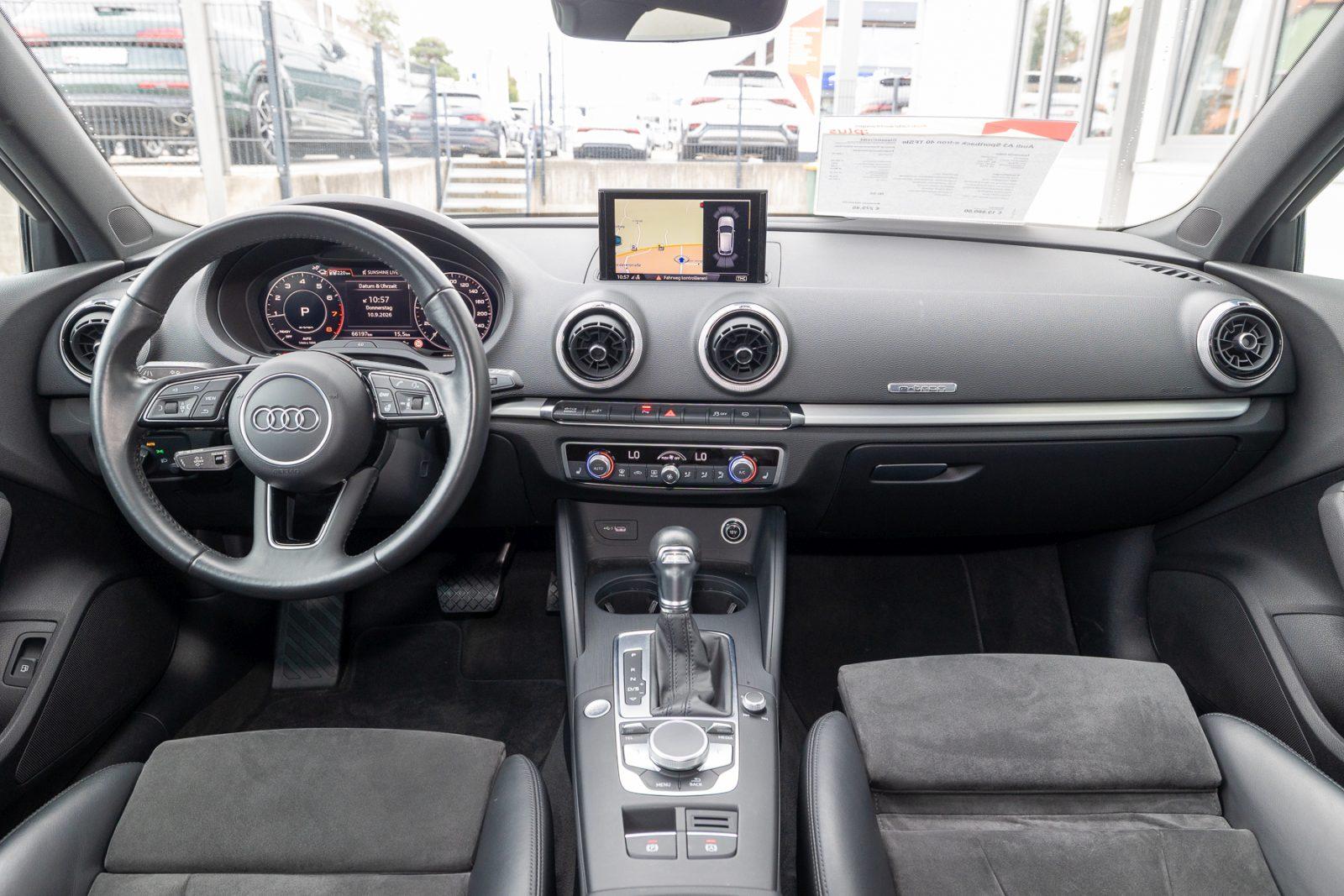 Audi A3 Sportback e-tron 40 TFSIe S tr.(LED,ACC,Pano,
