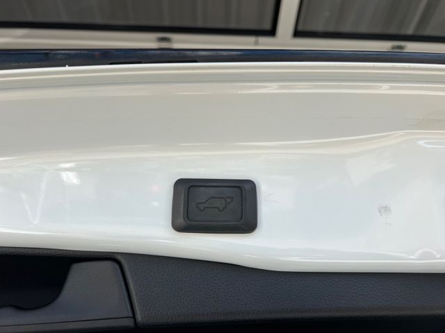 Toyota RAV 4  Hybrid x Style Selection *NAVI*LED*