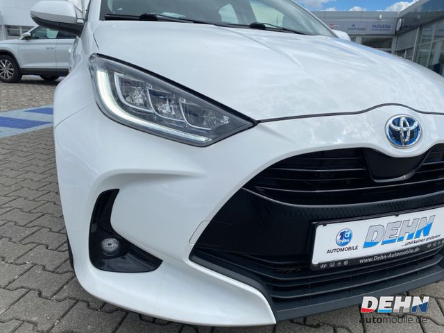 Toyota Yaris 1.5 Hybrid Team Deutschland