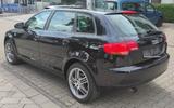 Audi A3 Sportback 1.6 FSI Attraction - Audi A3: Fsi