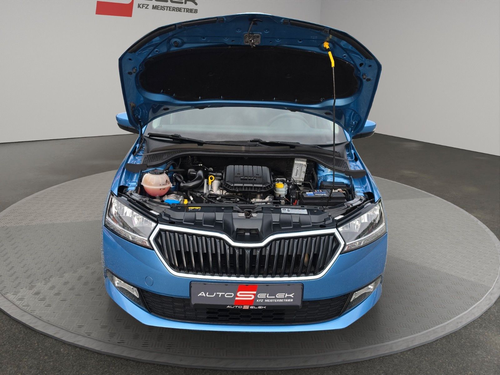 Fahrzeugabbildung SKODA Fabia Combi Cool Plus CarPlay