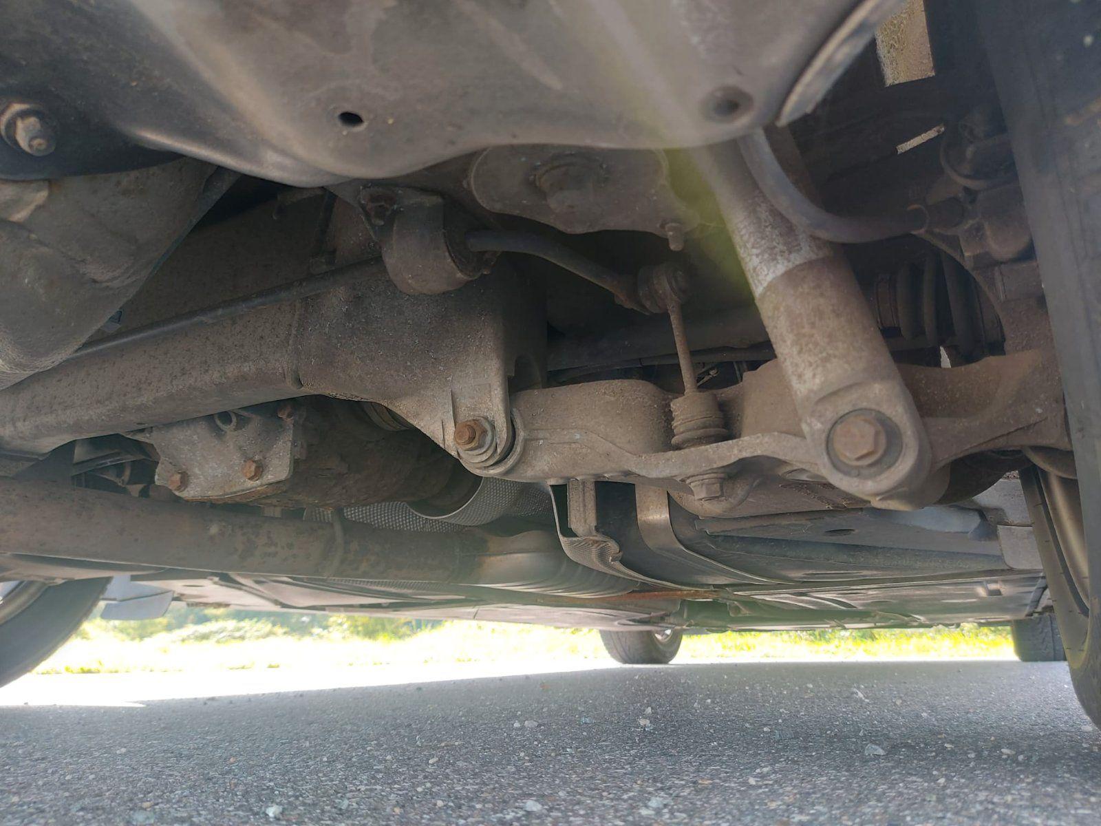 BMW 523 2006 — photo 15
