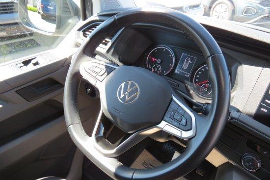 Volkswagen T6.1 Transporter  2.0 TDI 4MOTION DSG L1H1 (EURO