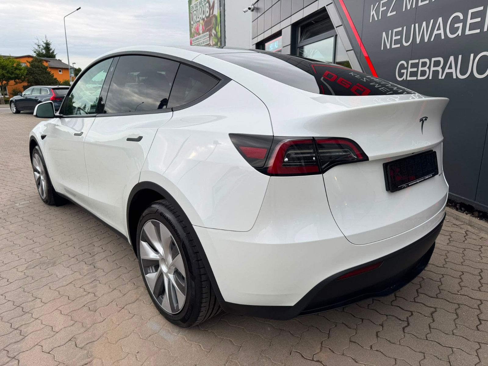 Tesla Model Y RWD Matrix LED Leder FSD SOH 95 foto 7