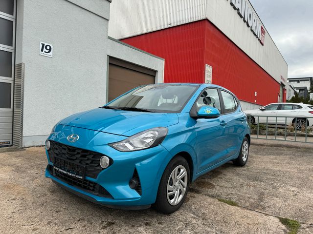 Hyundai i10 1.2 84 PS  KLIMAAUTOMATIK GARANTIE 1 HAND