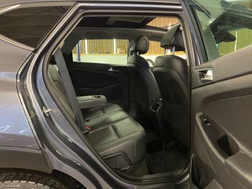 Hyundai Tucson Premium 4WD *AHK*KAMERA*NAVI*PANO*LEDER*