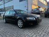 Audi A4 Avant 2.0 TFSI quattro/Flüssiggas/Benzin - Audi A4 aus 2004: Kombi