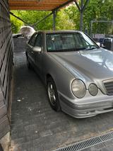 Mercedes-Benz Mercedes, E-Klasse220 CDI - Mercedes-Benz E 220 aus 2000: Cdi