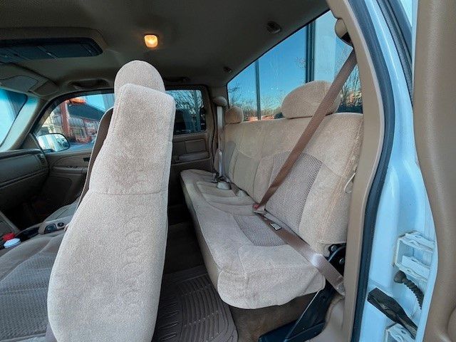 Chevrolet Silverado LS 1500 pickup Z71 all-wheel drive