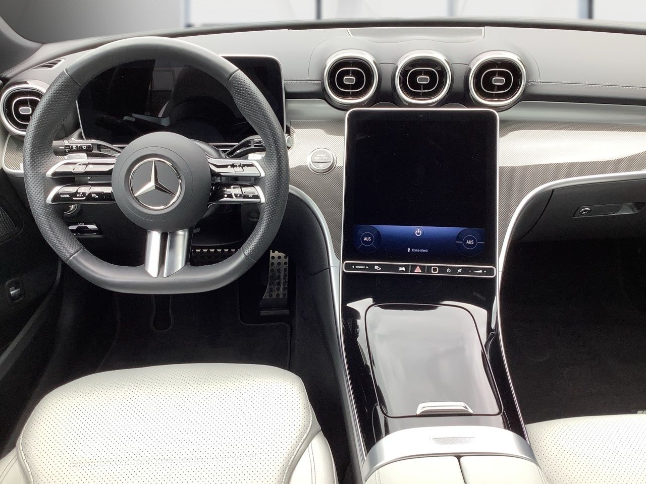 Fahrzeugabbildung Mercedes-Benz C 180 T AMG+NIGHT+DIGITALL+AHK+LENKRADHEIZ+