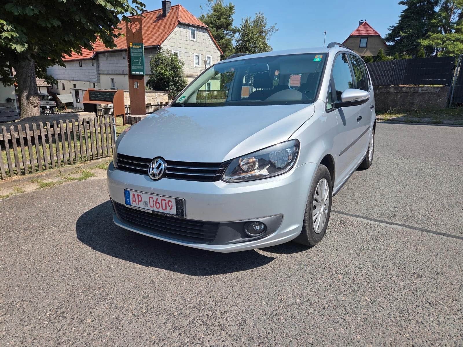 Volkswagen Touran 1.6 TDI Comfortline GEPFLEGT HU 02/28