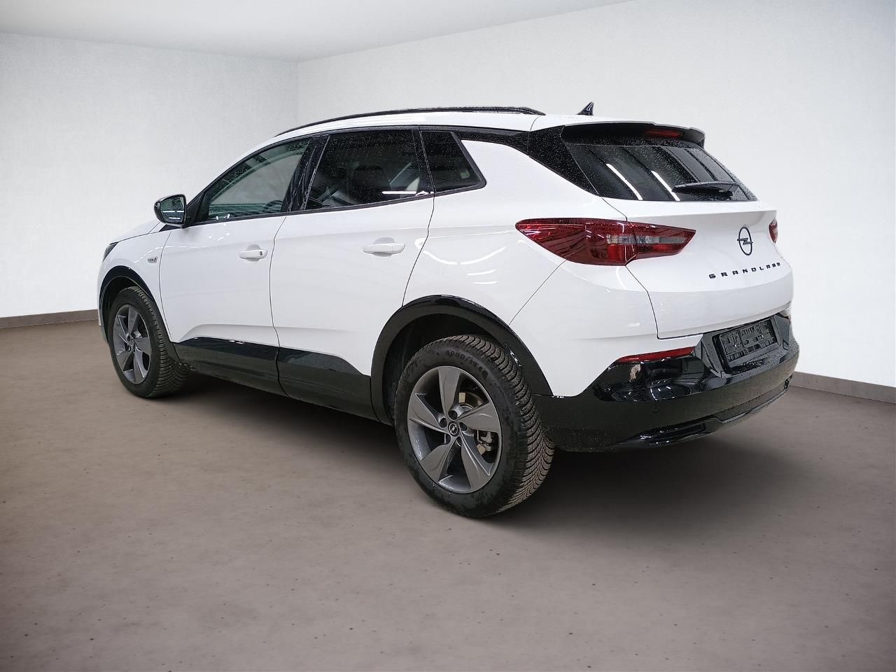 Fahrzeugabbildung Opel Grandland GS 1.5Diesel Automatik