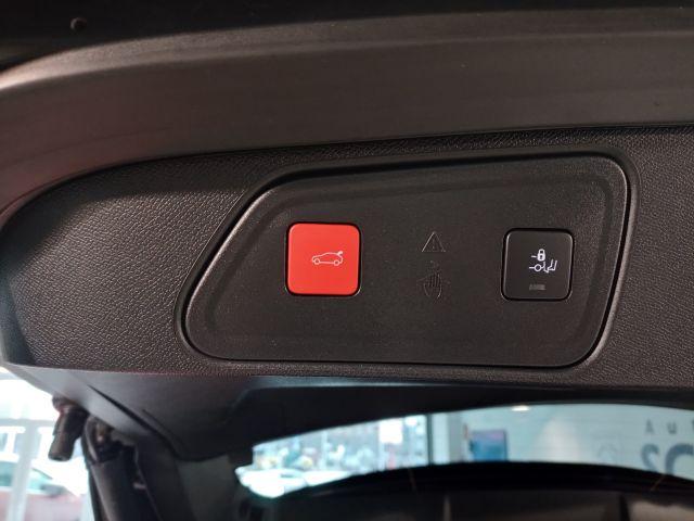 Peugeot 3008 PureTech 130 EAT8 GT *Schiebedach*el. Heckk