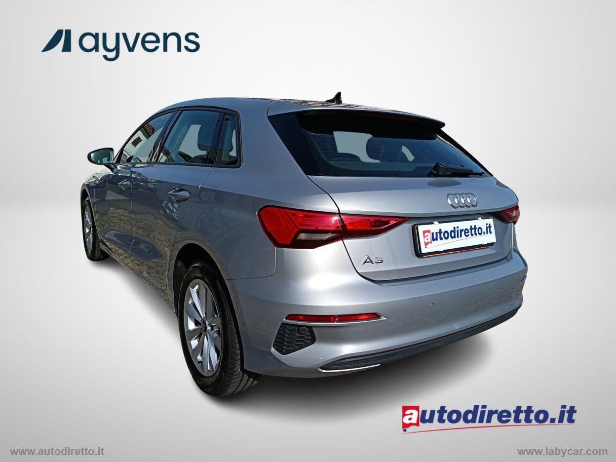 Audi AUDI A3 SPB 30 TDI S tronic Business imagem 2