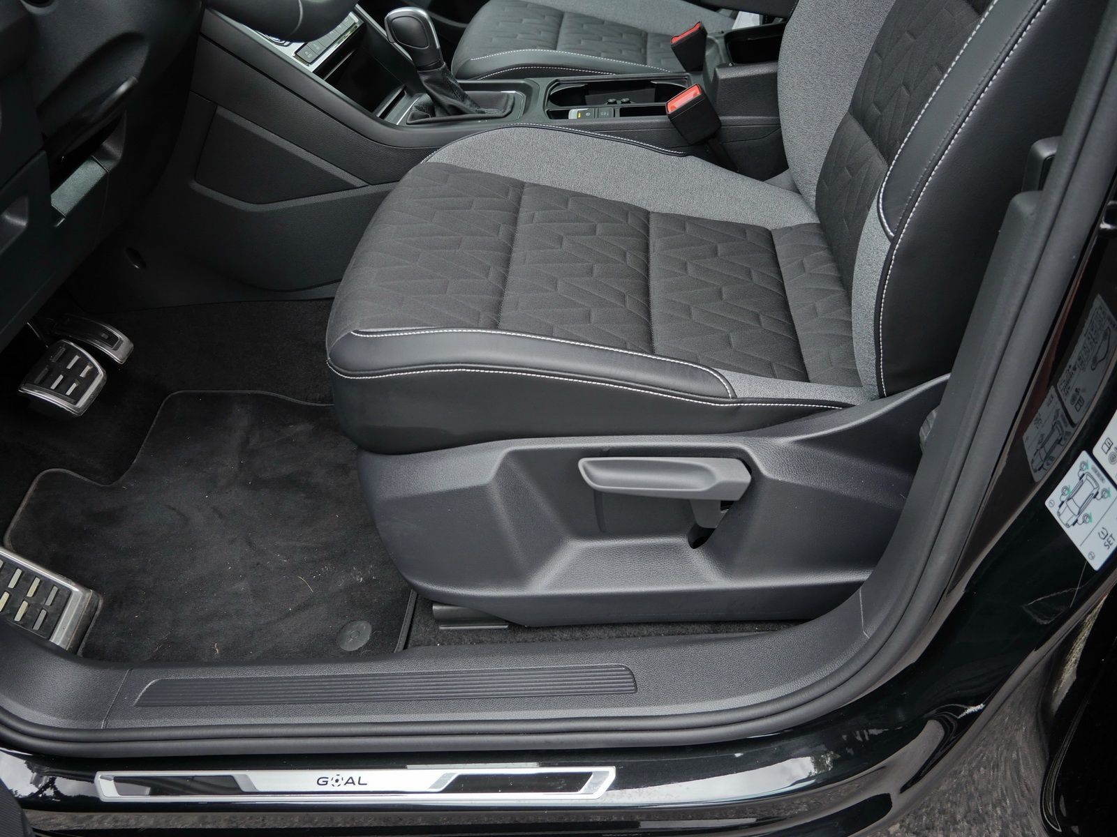 Volkswagen Touran - Bild 22