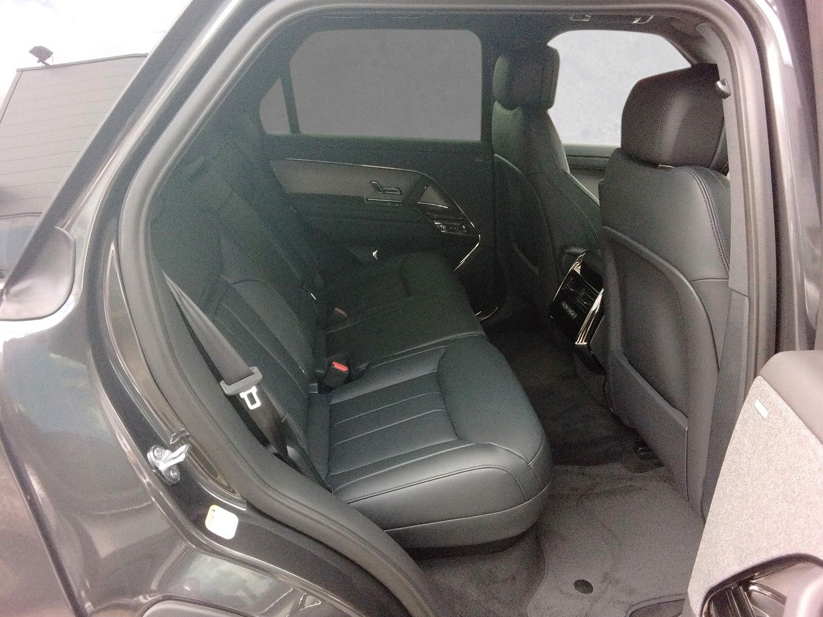 Fahrzeugabbildung Land Rover Range Rover Sport D300 Dynamic SE