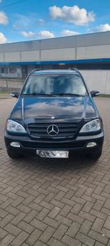 Mercedes-Benz ML 350  - Mercedes-Benz 350 in Hannover