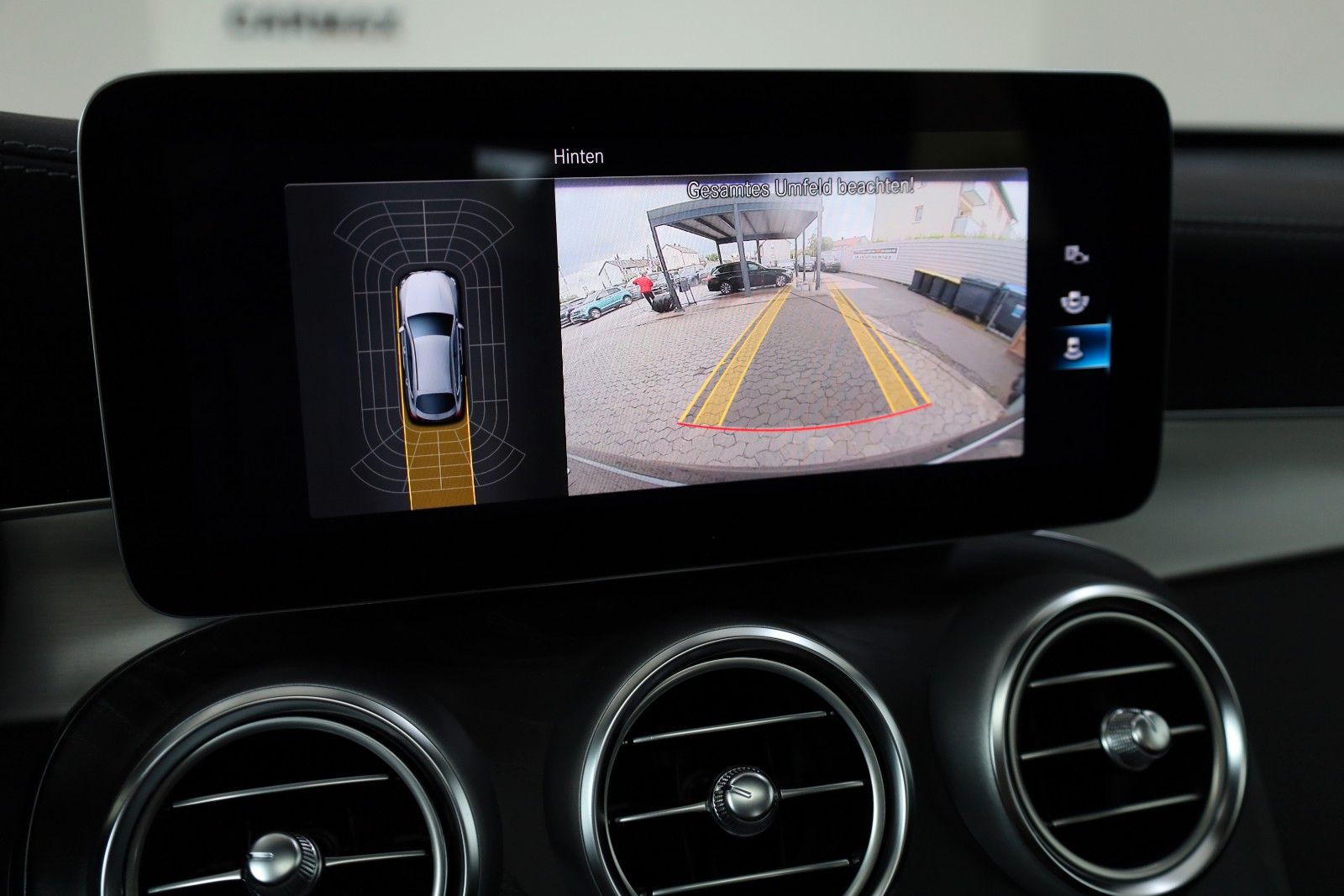 Fahrzeugabbildung Mercedes-Benz GLC 300 de 4M Coupe,AMG line,SH,Kamera,Panorama