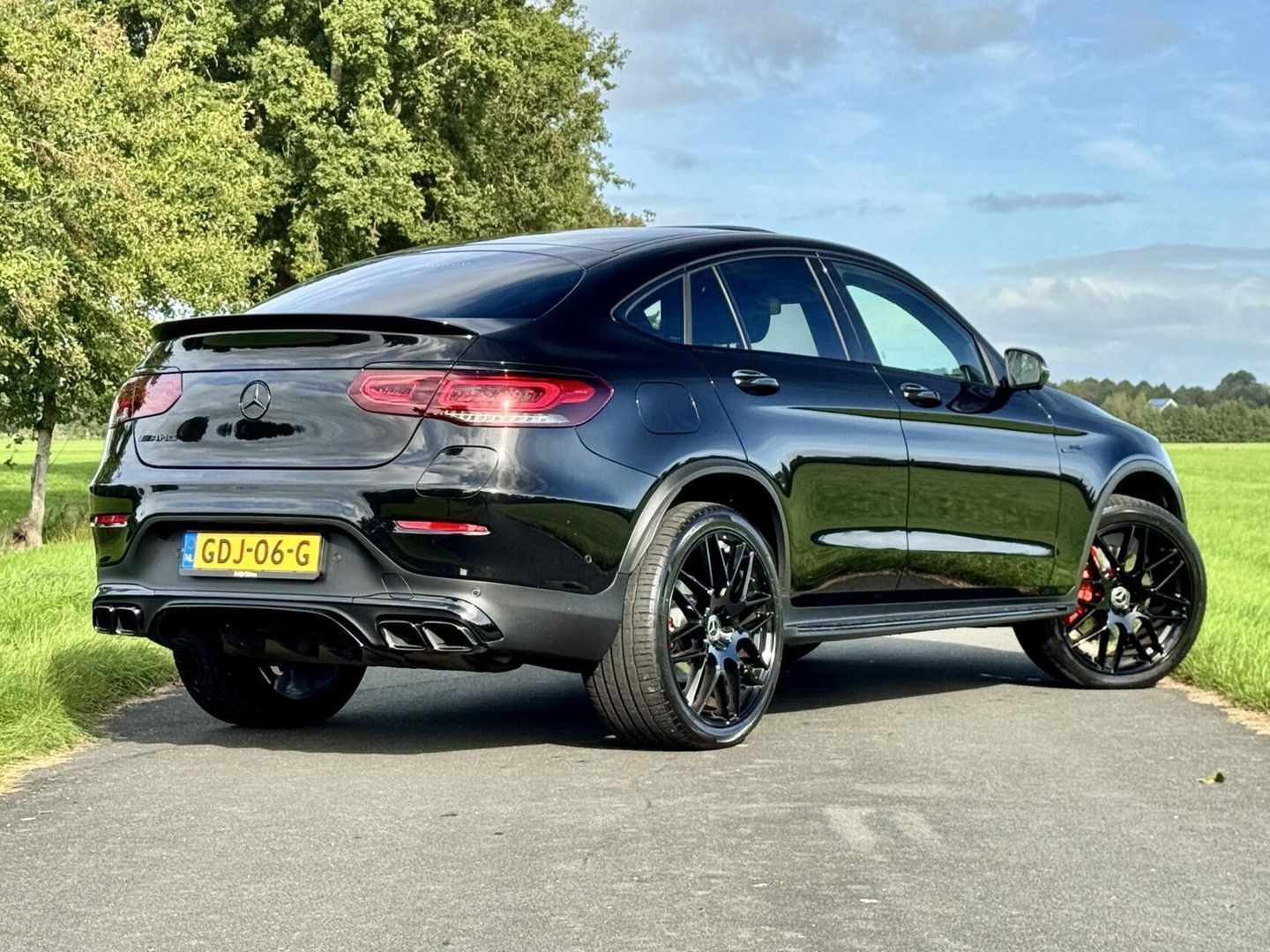 Mercedes-Benz GLC 300 300e 4MATIC Business Solution AMG imagem 2