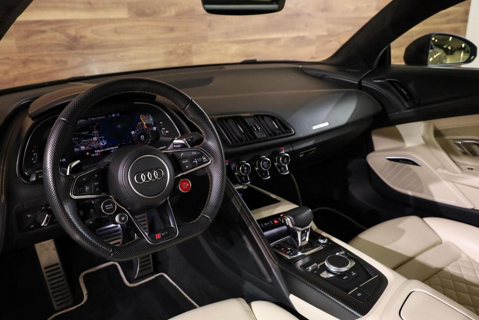 Audi R8 5.2 Performance Quattro|Ceramic|Full Carbon|P