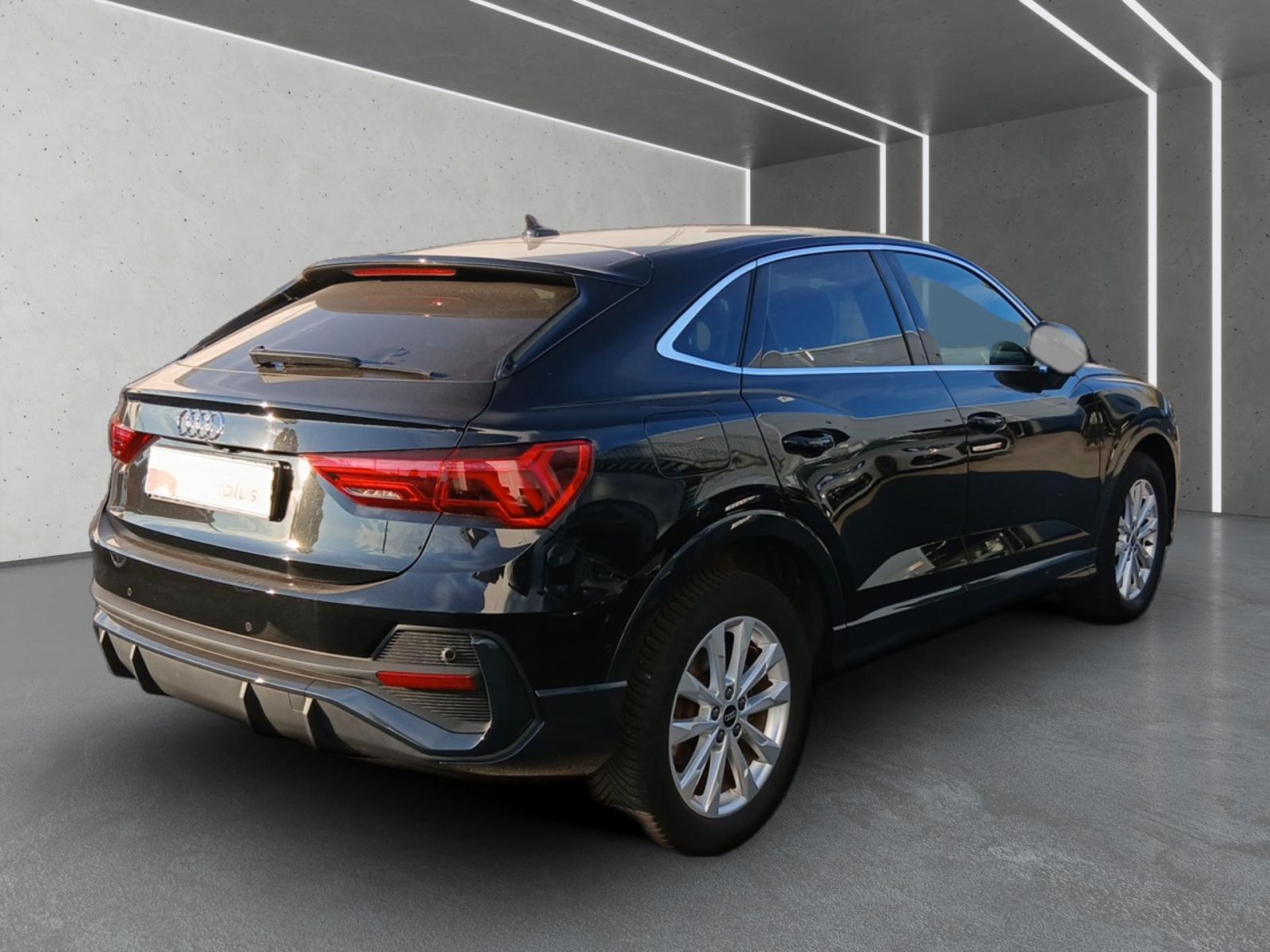 Audi Q3 Sportback 45 TFSI e S line int. S tronic imagem 3