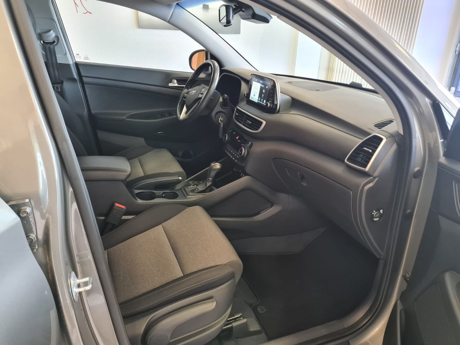 Fahrzeugabbildung Hyundai Tucson Trend 2WD / LED / KRELL / DAB / KAMERA