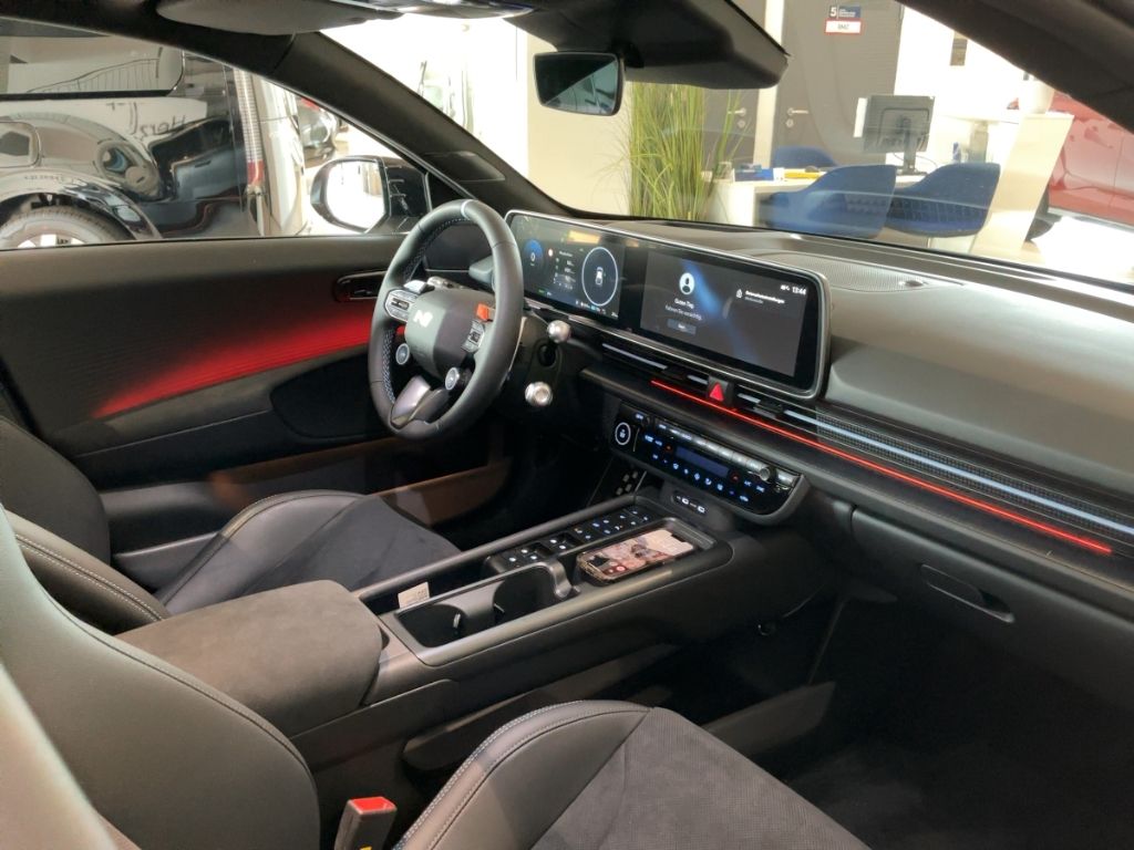 Hyundai IONIQ 6 - Bild 10