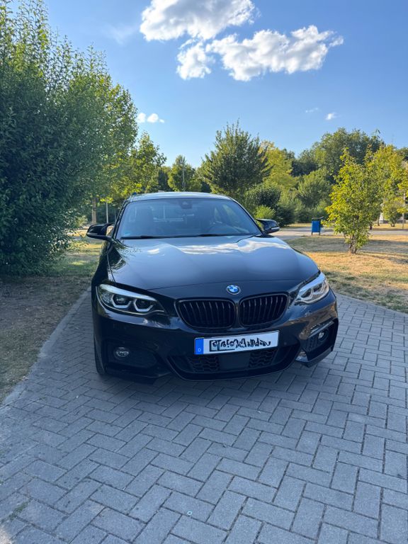 Image of BMW 230