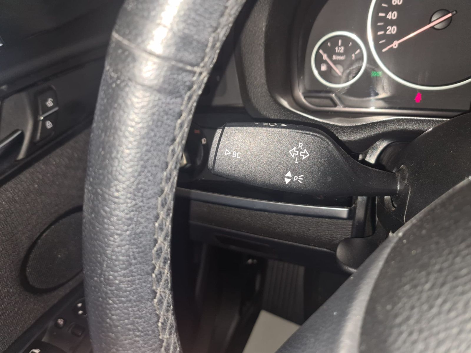 Fahrzeugabbildung BMW X3 xDrive 20 d Advantage / 1. Hand / PANO /