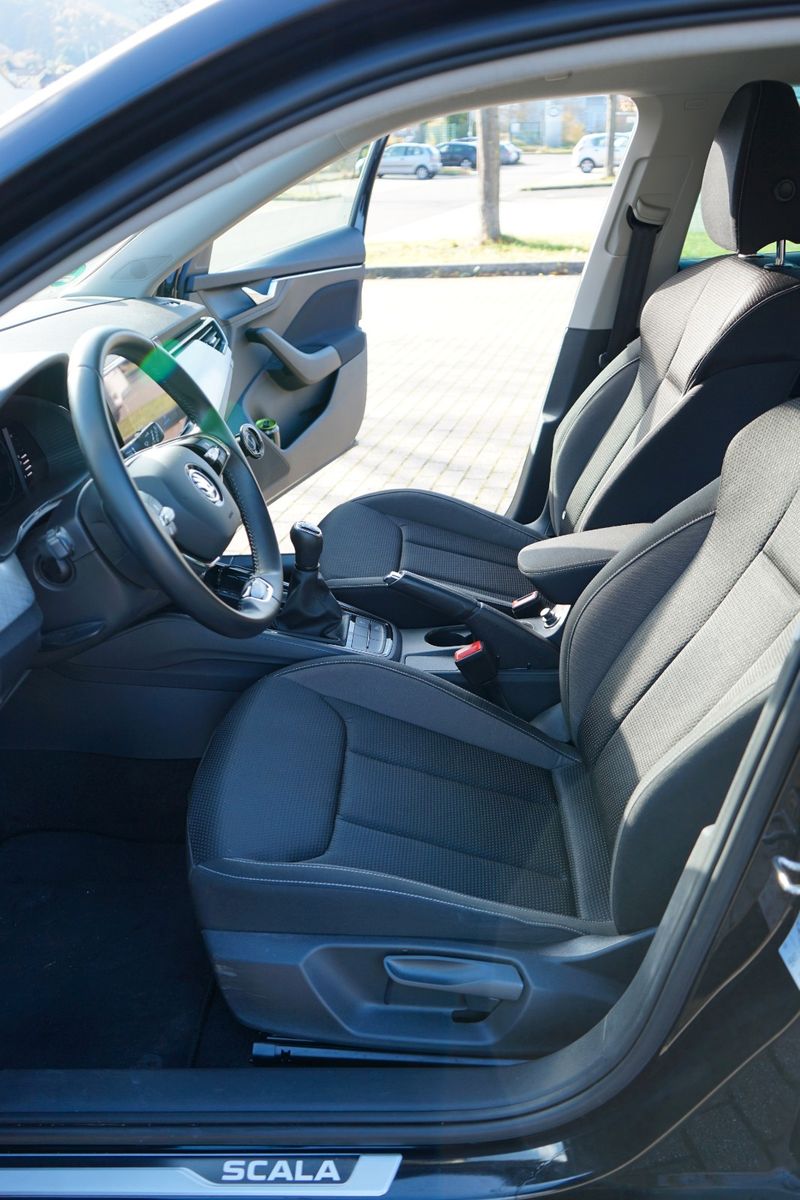 Fahrzeugabbildung SKODA Scala Tour