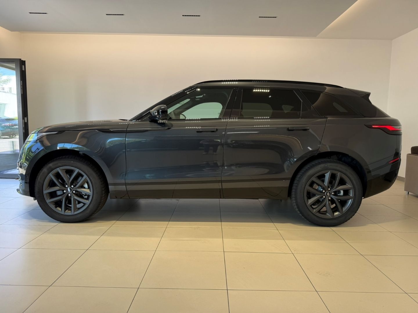 Land Rover Range Rover Velar - Bild 3