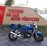 Suzuki GSX 1400 - SUZUKI GSX1400