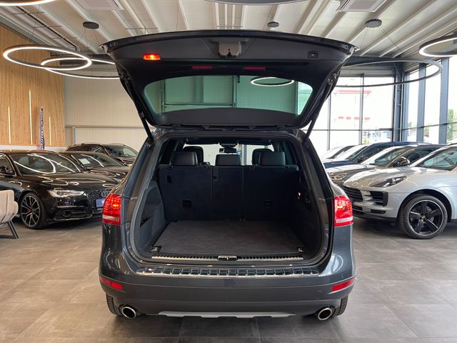 Volkswagen Touareg 4.2 TDI 4-Motion DSG *NAVI*ACC*AHK*LED*
