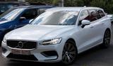 Volvo V60 Kombi Inscription AWD *LED*Leder*1.Hd*VCP* - Volvo V60 in Kassel