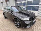 Volkswagen Tiguan 2.0TSI R Akrapovic,Pano, AHK,Leder, Black