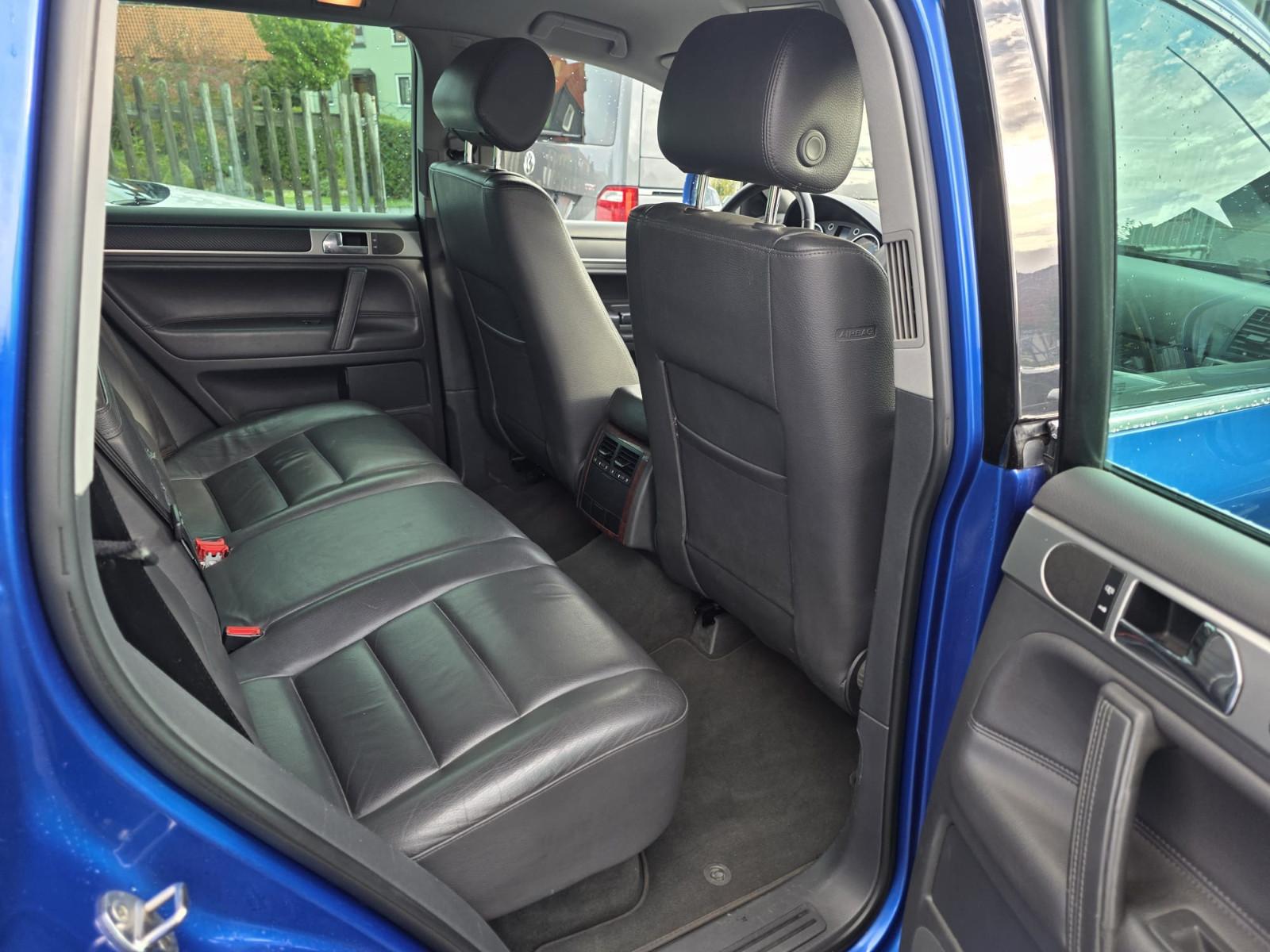 Volkswagen Touareg 2005 — photo 10