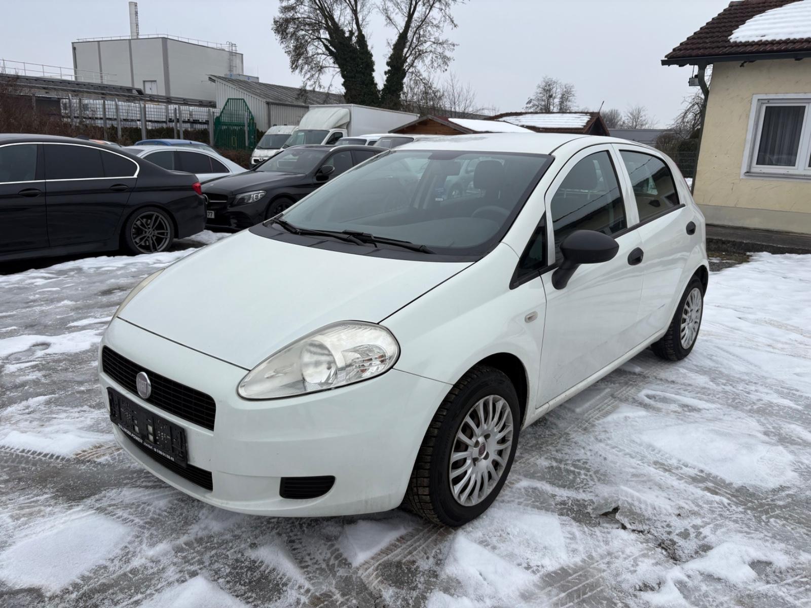 Fiat Grande Punto 1.2 8V Basis Klima 8.fach Bereift