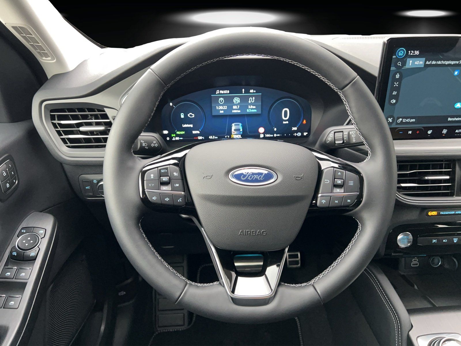 Fahrzeugabbildung Ford Kuga Active X FHEV Glas Dach Winter P. LM 20Z