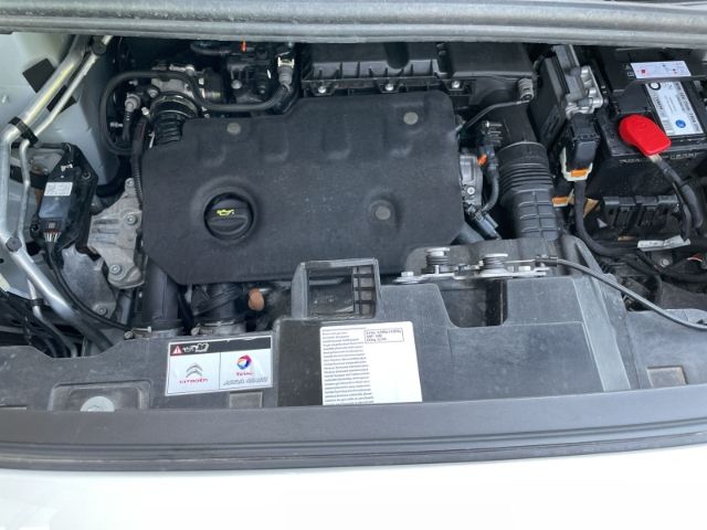 Fahrzeugabbildung Citroën Jumpy 1.5 BlueHDi 100 Club M-L2H1 3-Sitzer, Rück