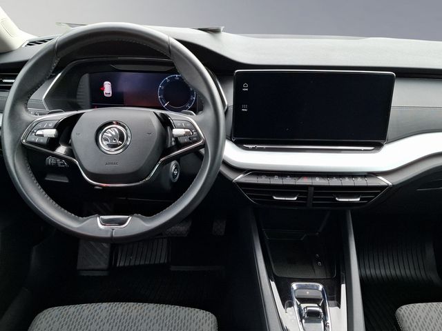 Octavia Combi 2.0TDI DSG Ambition AHK
