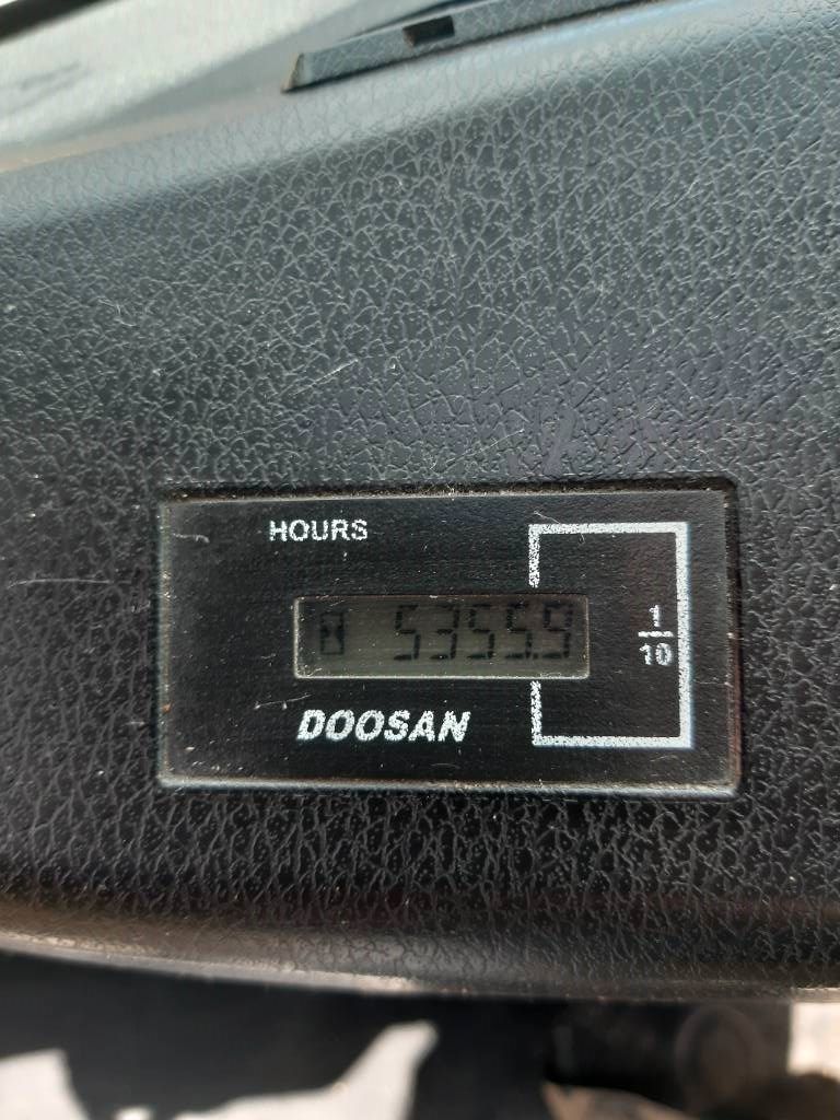 Fahrzeugabbildung Doosan DL 350-5