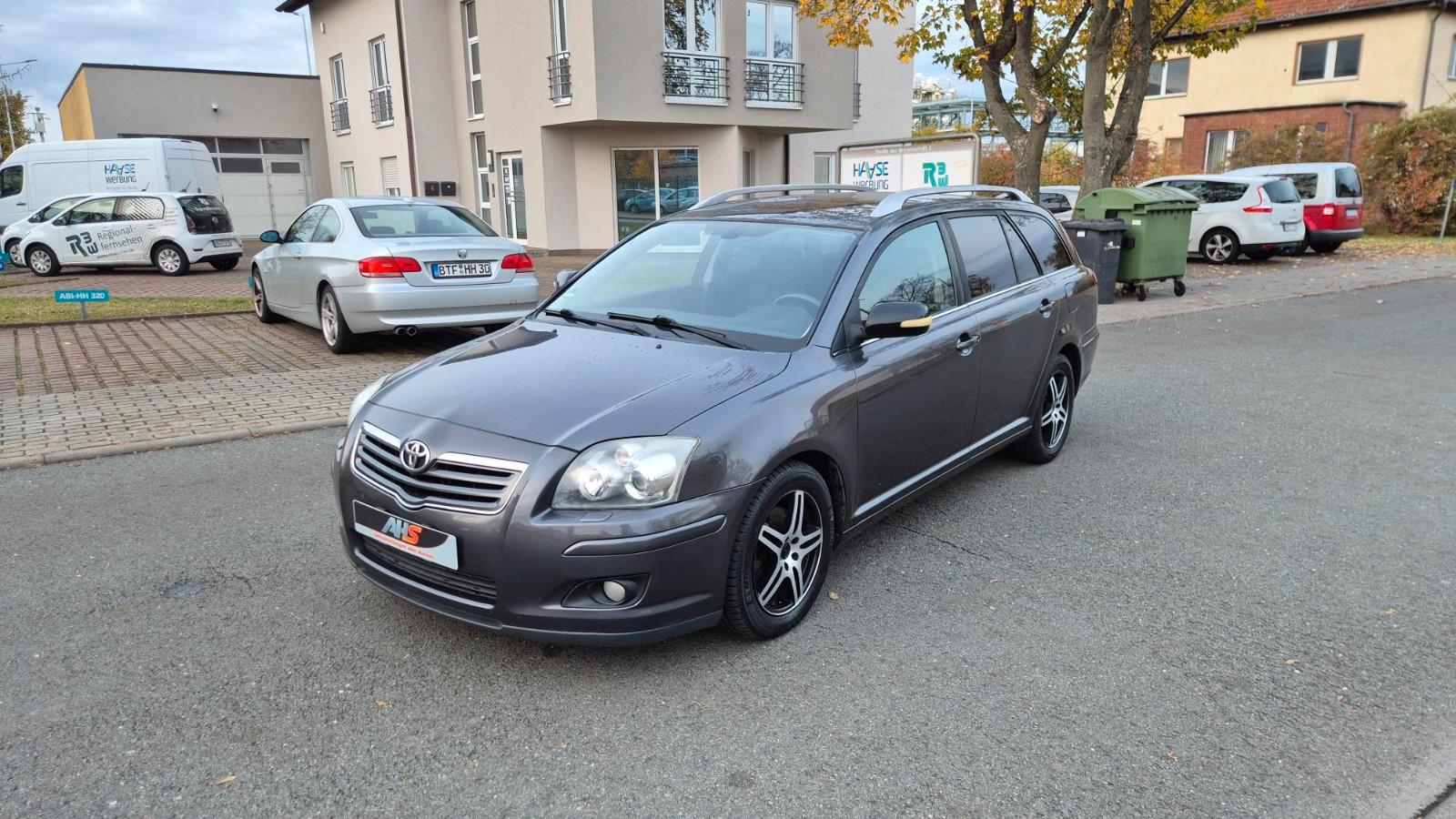 Toyota Avensis Kombi 2.0 D-4D Executive