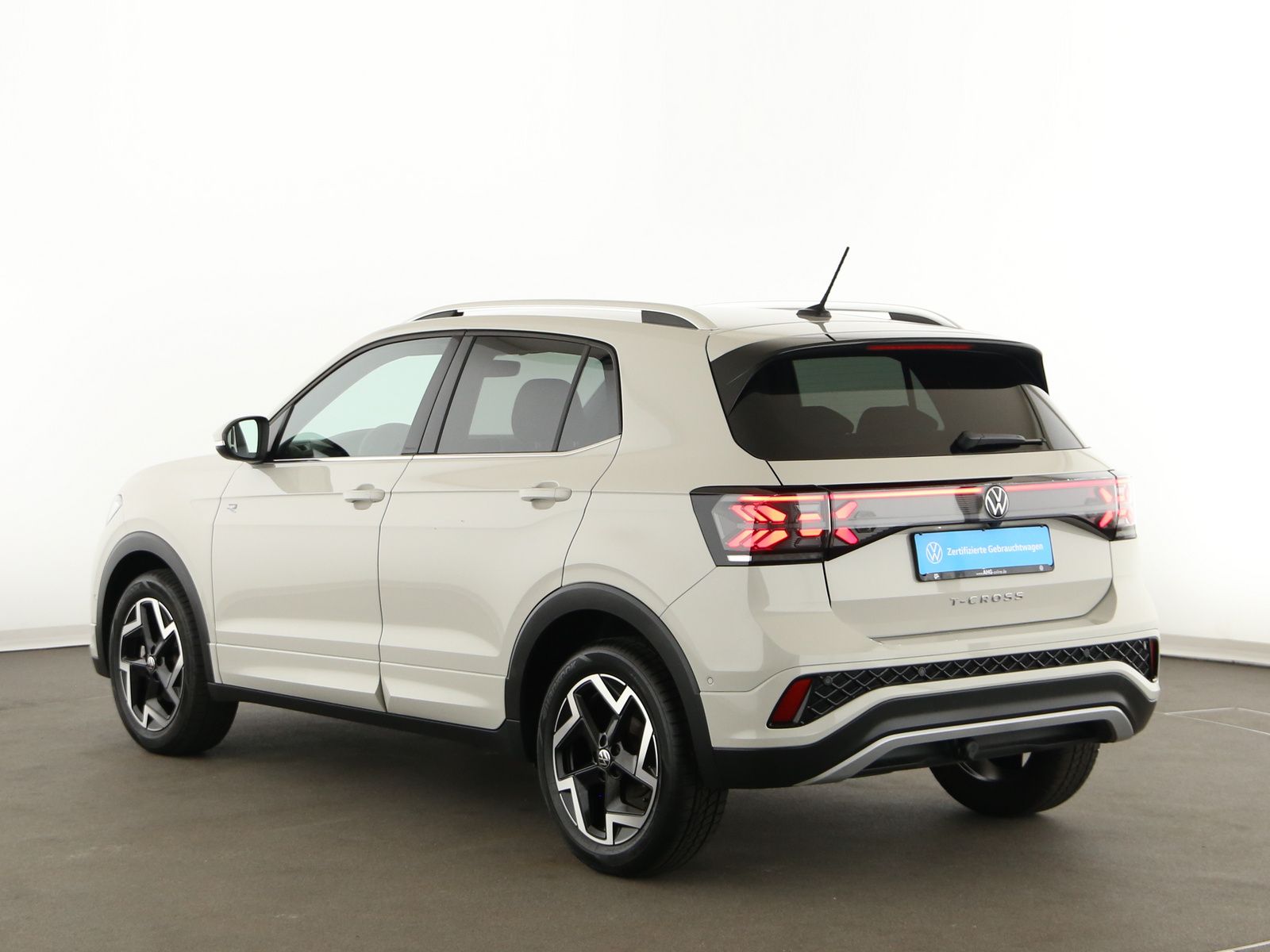 Volkswagen T-Cross - Bild 6