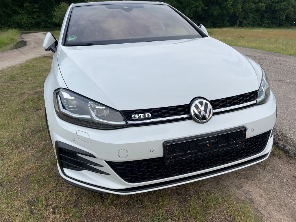 Image of Volkswagen Golf