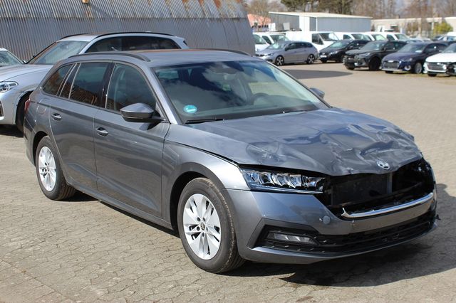 Skoda Octavia Combi 2.0 TDI DSG Ambition Matrix Navi