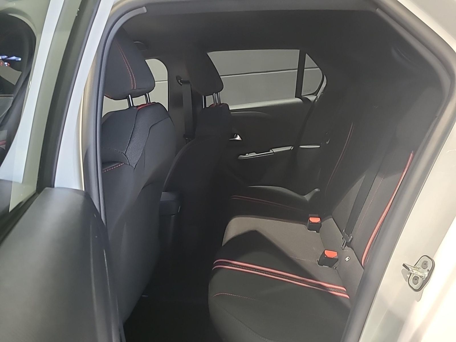 Fahrzeugabbildung Opel Corsa F GS Line +SHZ+TEMPOMAT+LANEASSIST+PDC